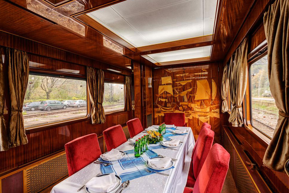 4 popular luxury train trips for an eventful vacation